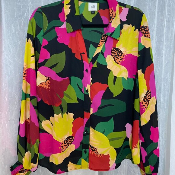 CAbi M Flora Blouse (21" PTP) - Picture 2 of 6